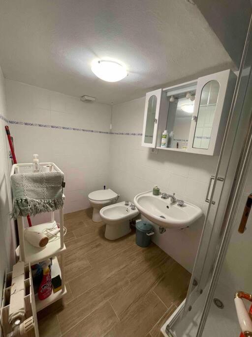 Casa Azzurra, Nel Cuore Di Genova Luaran gambar