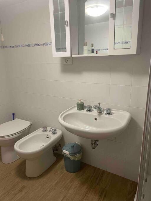 Casa Azzurra, Nel Cuore Di Genova Luaran gambar